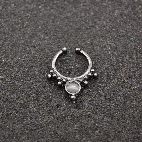 Black Hoop Nose Ring (Faux Piercing) - gothicstate